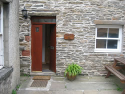 Kingston Apartment 1 entrance