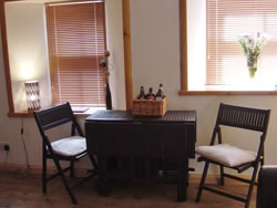 The dining table in Kingston Self Catering Apartment 1